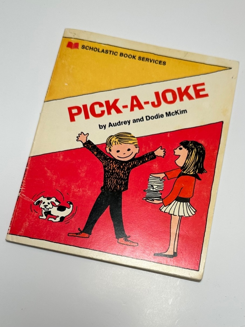 Vintage 1974 Scholastic Read-A-Riddle / Pick-A-Joke Flip Book | Kids Joke Book - Picture 2 of 13